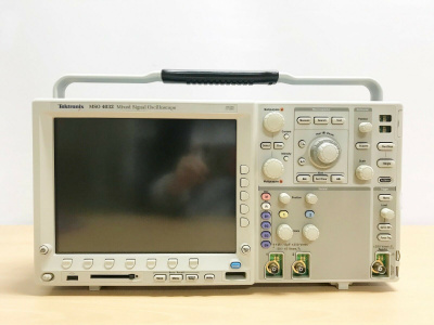 Осциллограф Tektronix MSO4032